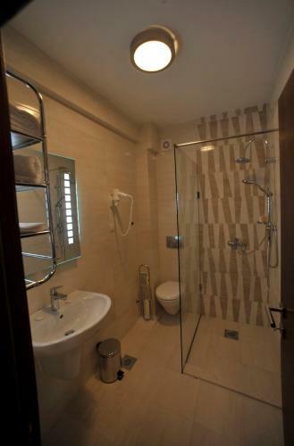 Hotel M