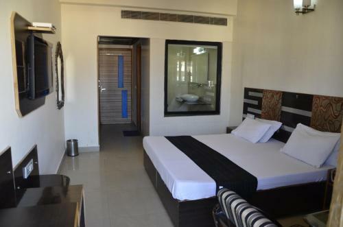 Hotel Citi Heights