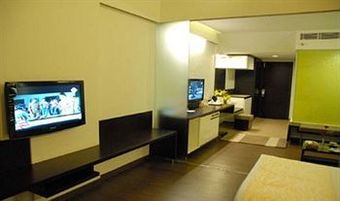Dolphin Hotel