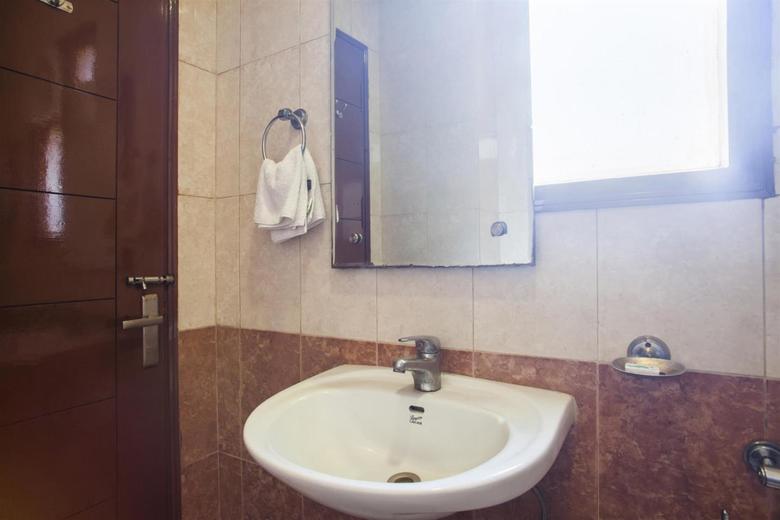 Posada Indira International Inn