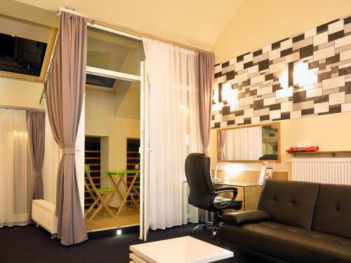 Aura Hotel