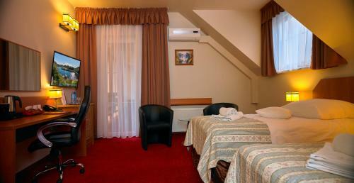 Aura Hotel