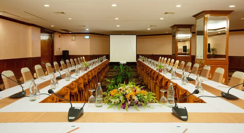 Hotel Centara Mae Sot Hill Resort