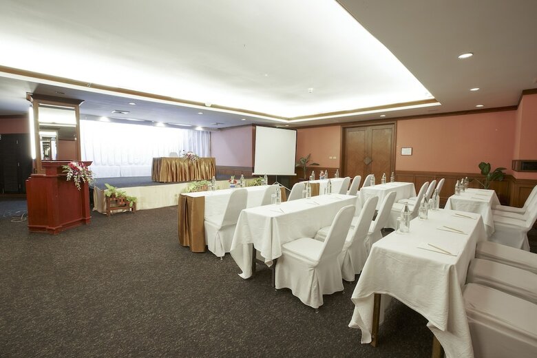 Hotel Centara Mae Sot Hill Resort
