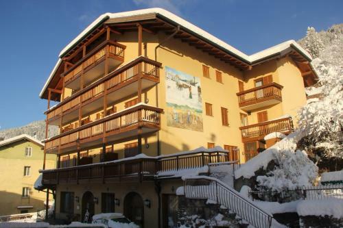 Hotel Albergo Dolomiti