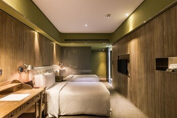 E-house Hotel