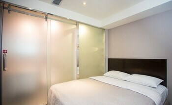 E-house Hotel