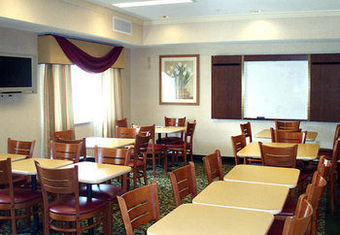 Hotel Fairfield Inn By Marriott Tracy