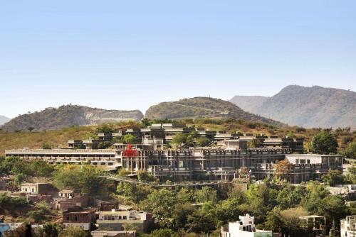 Hotel Ramada Udaipur Resort & Spa