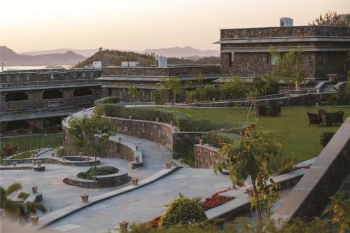 Hotel Ramada Udaipur Resort & Spa