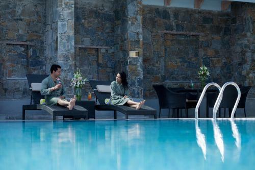 Hotel Ramada Udaipur Resort & Spa
