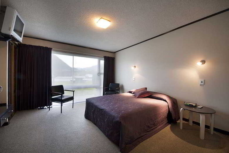 Heartland World Heritage Hotel