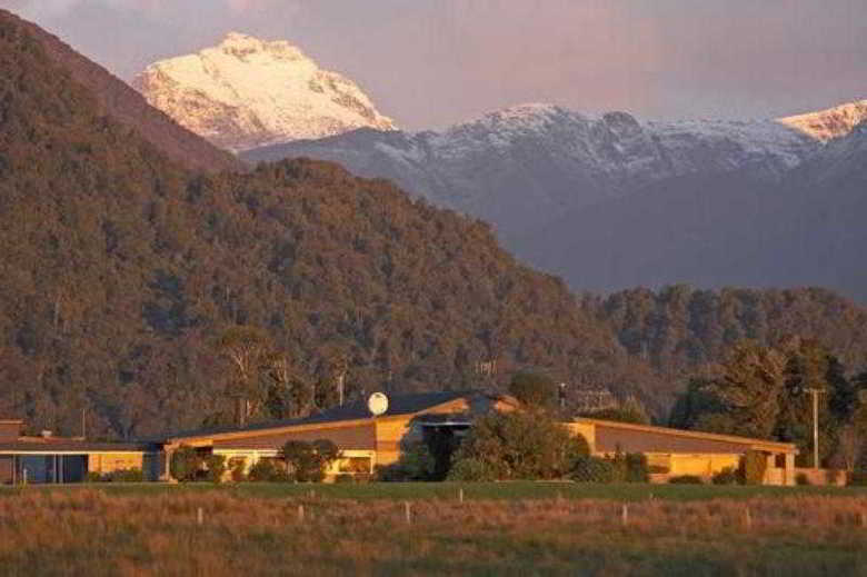 Heartland World Heritage Hotel