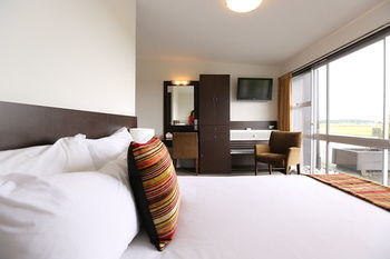 Heartland World Heritage Hotel