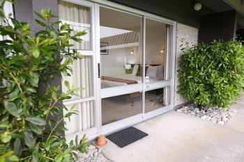 Heartland World Heritage Hotel