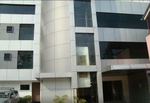Manakkil Hotel