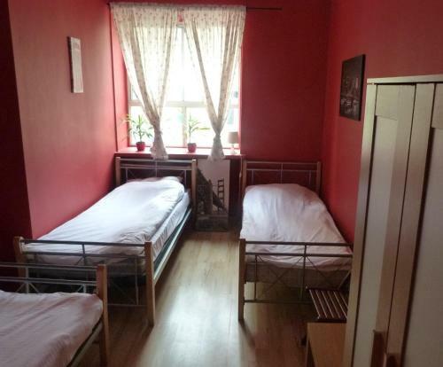 Hostel Camera