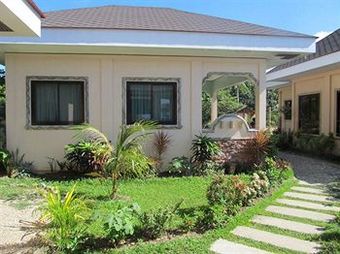 Lodge Ucoy Beach Resort