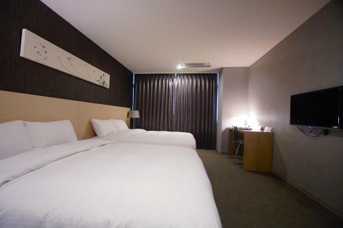 Beacon Hotel