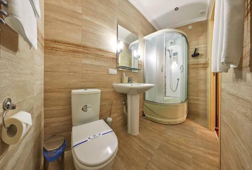 Fifth Ocean Spa Hotel