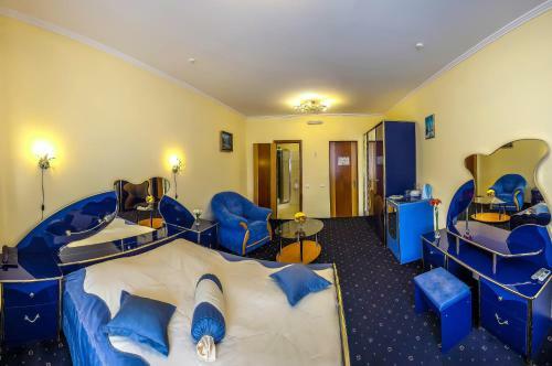 Fifth Ocean Spa Hotel