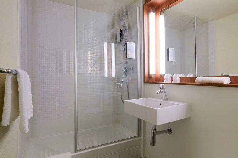 Hotel Campanile Clermont Ferrand Le Brezet