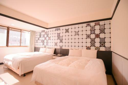 Honeydew Hotel