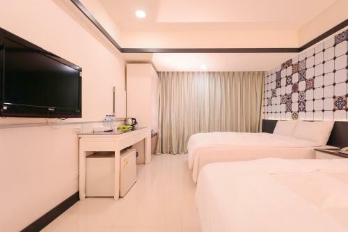 Honeydew Hotel