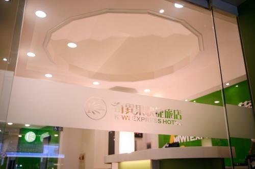 Honeydew Hotel
