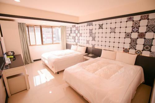 Honeydew Hotel