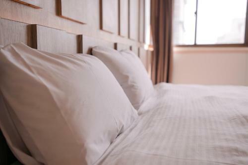 Honeydew Hotel