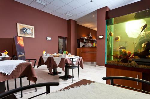 Salute Hotel
