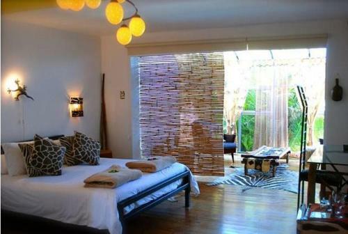 Hostal Villa Surprise