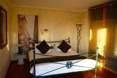 Hostal Villa Surprise