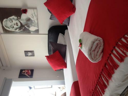 Hostal Villa Surprise