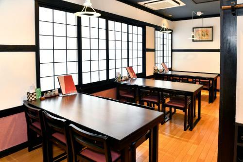 New Commander Hotel