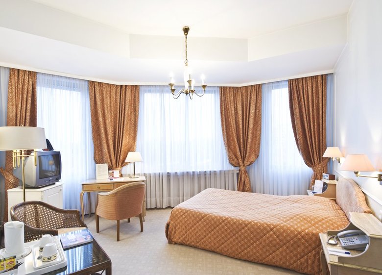 Hotel Grand Cravat