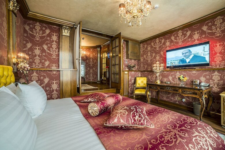 Imperial Hotel & Restaurant