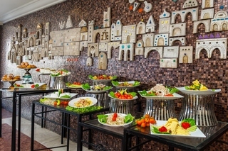 Grand Beach Hotel