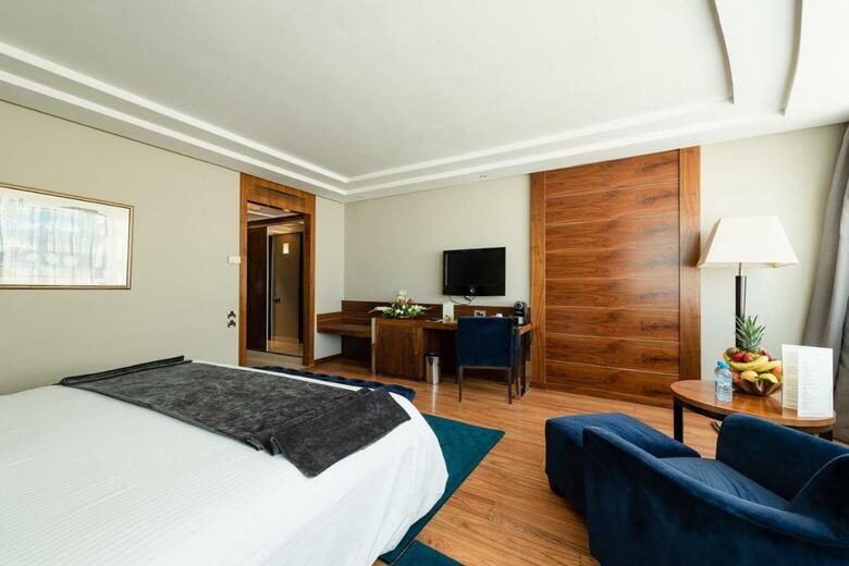 Hotel Le Palace D'anfa