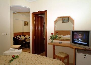 Hotel Zahrat Al Jabal