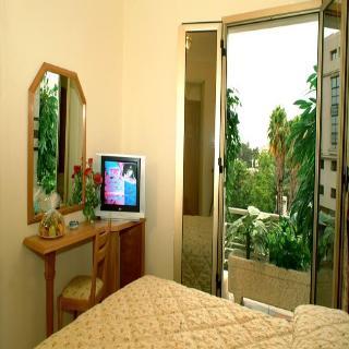 Hotel Zahrat Al Jabal