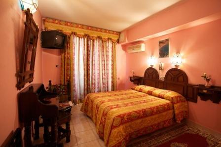 Tachfine Hotel