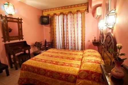 Tachfine Hotel