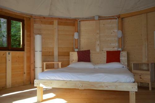 Hostal Camping Du Parc