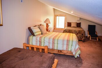 The Lodge At Duck Creek