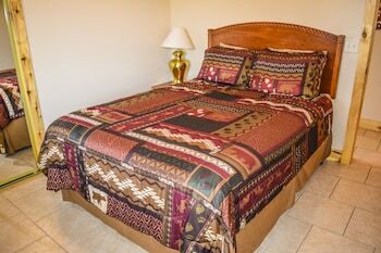 The Lodge At Duck Creek