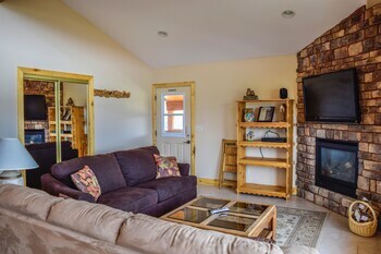 The Lodge At Duck Creek