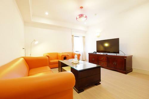 Dynasty Hotel