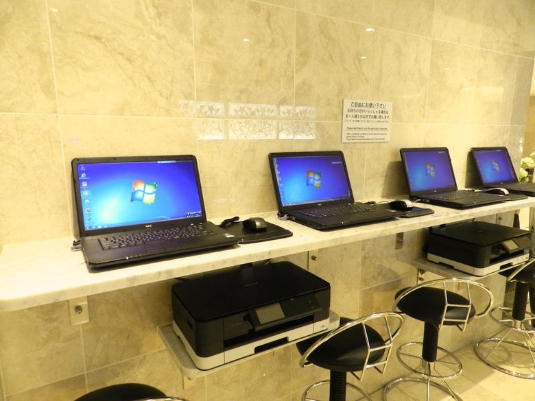 Hotel Check In Shijokarasuma